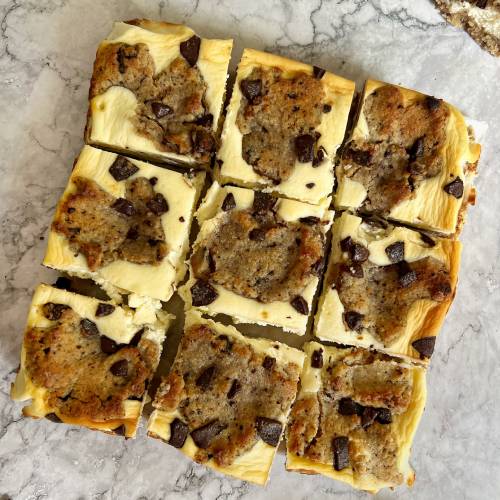 tarta de queso con cookies de pepitas de chocolate sin gluten y sin azúcar